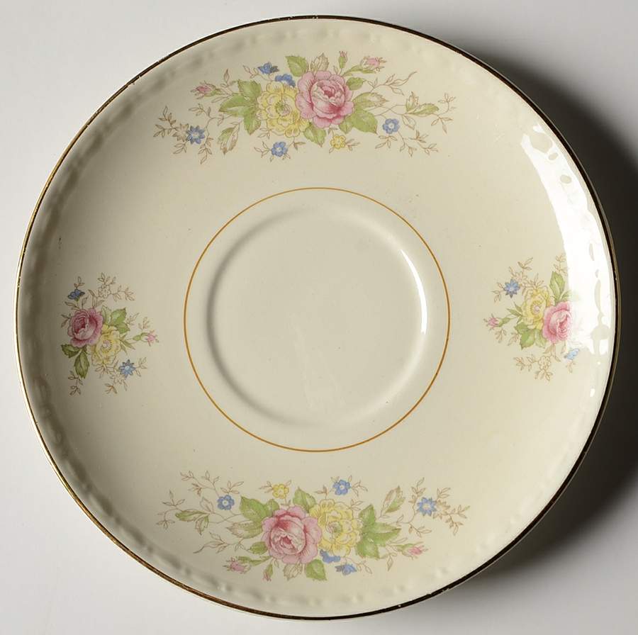 G3351-G3444 Saucer by Homer Laughlin -1