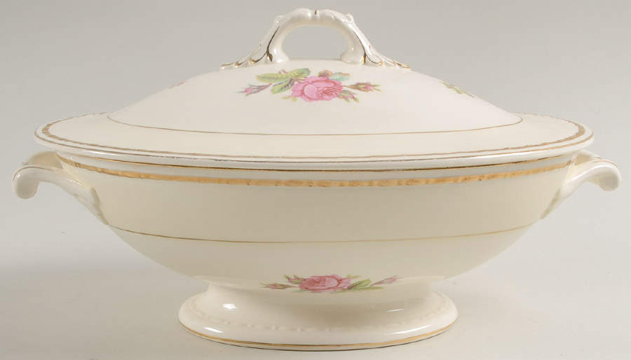 G3369 Oval Covered Vegetable by Homer Laughlin -1