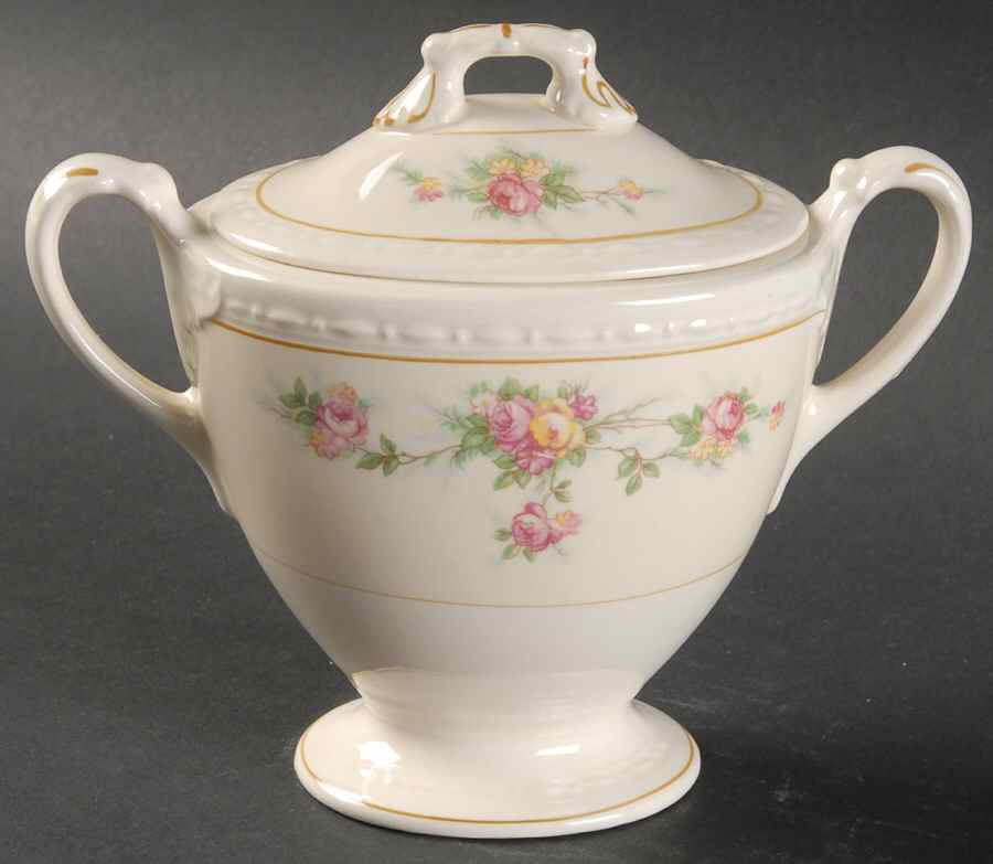 G3370 Sugar Bowl & Lid by Homer Laughlin -1