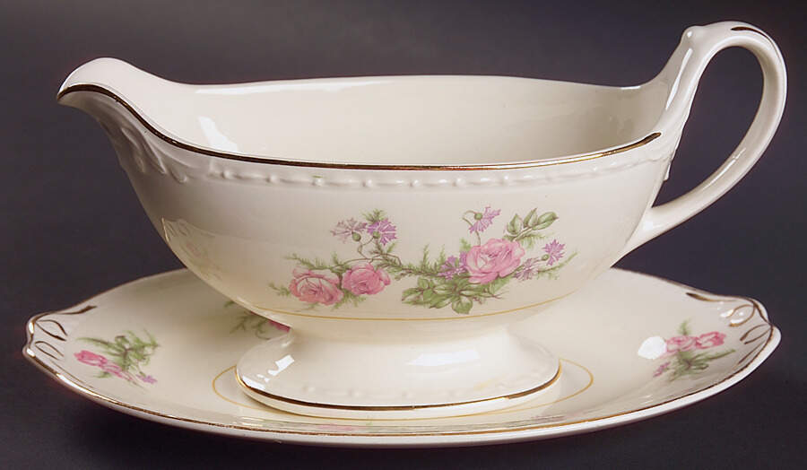 Heather Rose (Eggshell Georgian) Gravy Boat & Underplate/Relish by Homer Laughlin -1