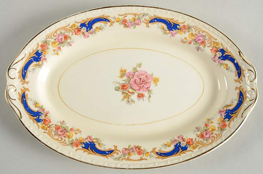 G3384 Relish/Gravy Underplate by Homer Laughlin -1