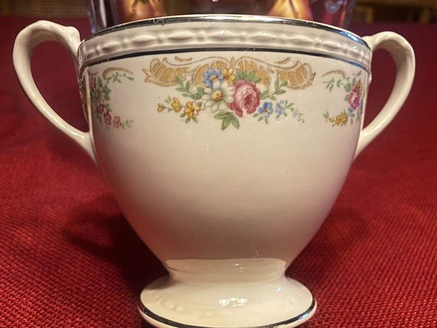 G3407 Sugar Bowl No Lid by Homer Laughlin -1