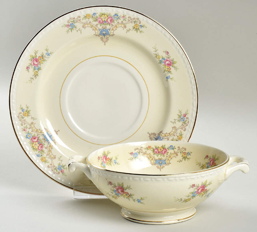 Wedgwood Footed Cream Soup Bowl & Saucer Set by Homer Laughlin -1