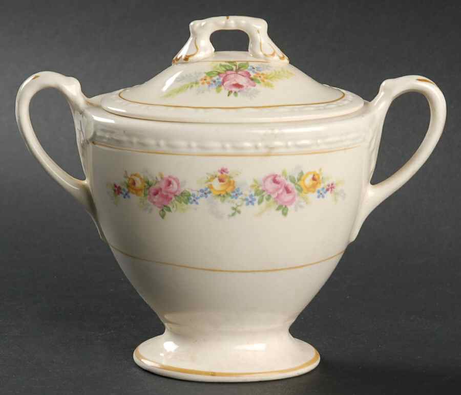 G3466 Sugar Bowl & Lid by Homer Laughlin -1