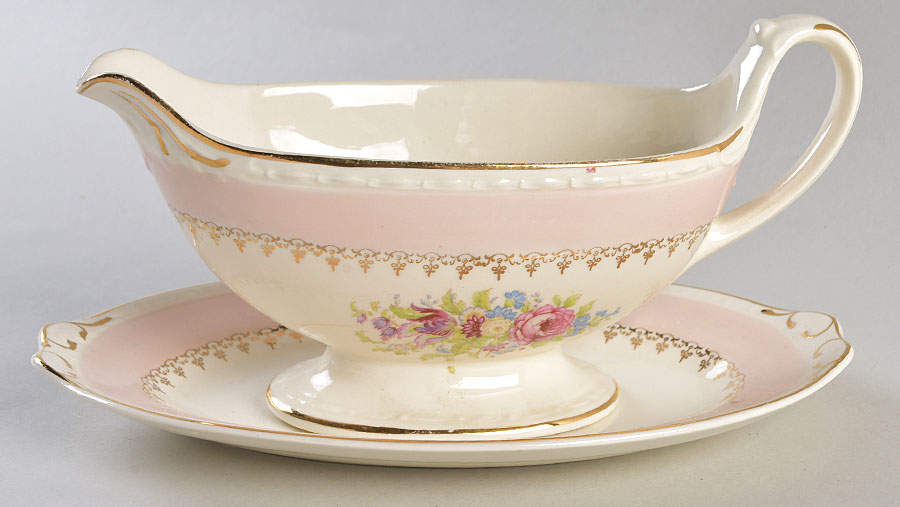 G3467 Gravy Boat & Underplate/Relish by Homer Laughlin -1