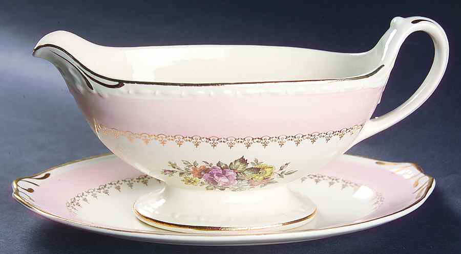 Arcadia Gravy Boat & Underplate/Relish by Homer Laughlin -1
