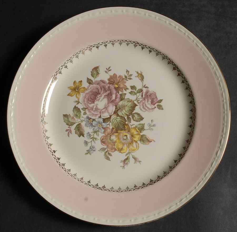 Arcadia Luncheon Plate by Homer Laughlin -1