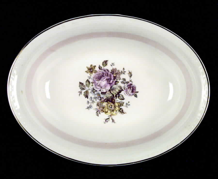 G3525 9" Oval Vegetable Bowl by Homer Laughlin -1