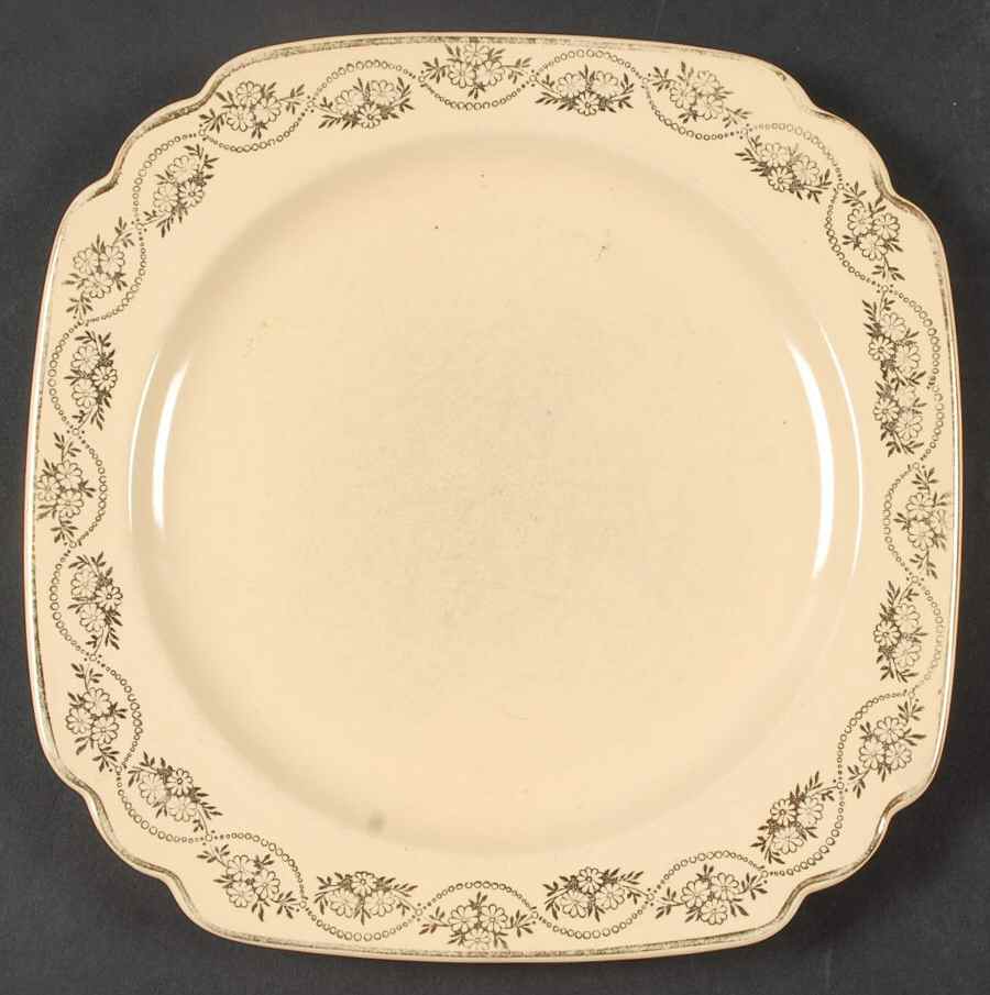 Garland Luncheon Plate by Homer Laughlin -1