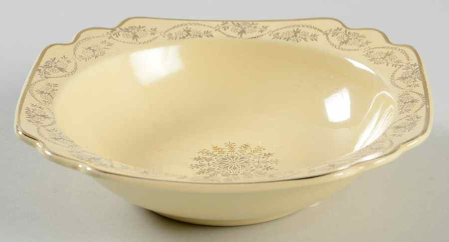 Garland Rim Fruit/Dessert (Sauce) Bowl by Homer Laughlin -1