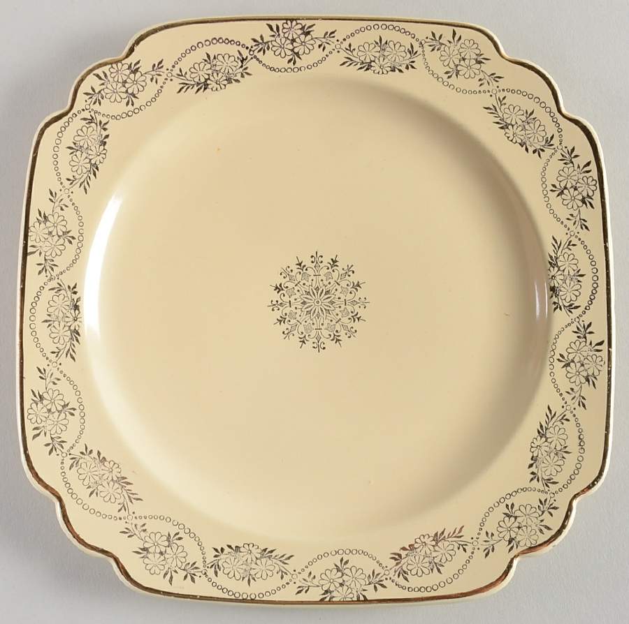 Garland Dessert/Pie Plate by Homer Laughlin -1