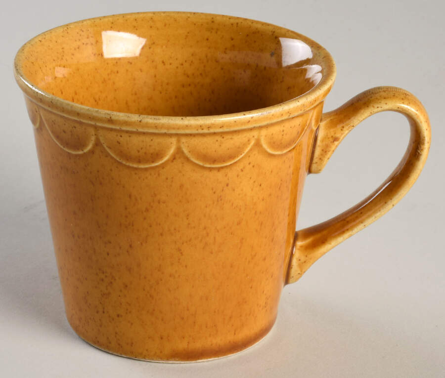 Golden Harvest Flat Cup by Homer Laughlin -1