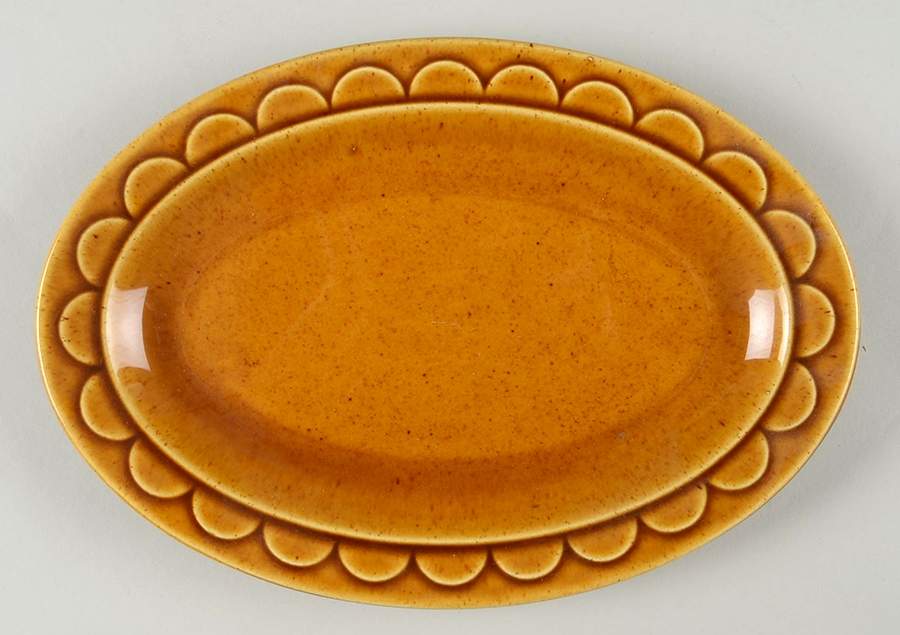 Golden Harvest Relish/Gravy Underplate by Homer Laughlin -1