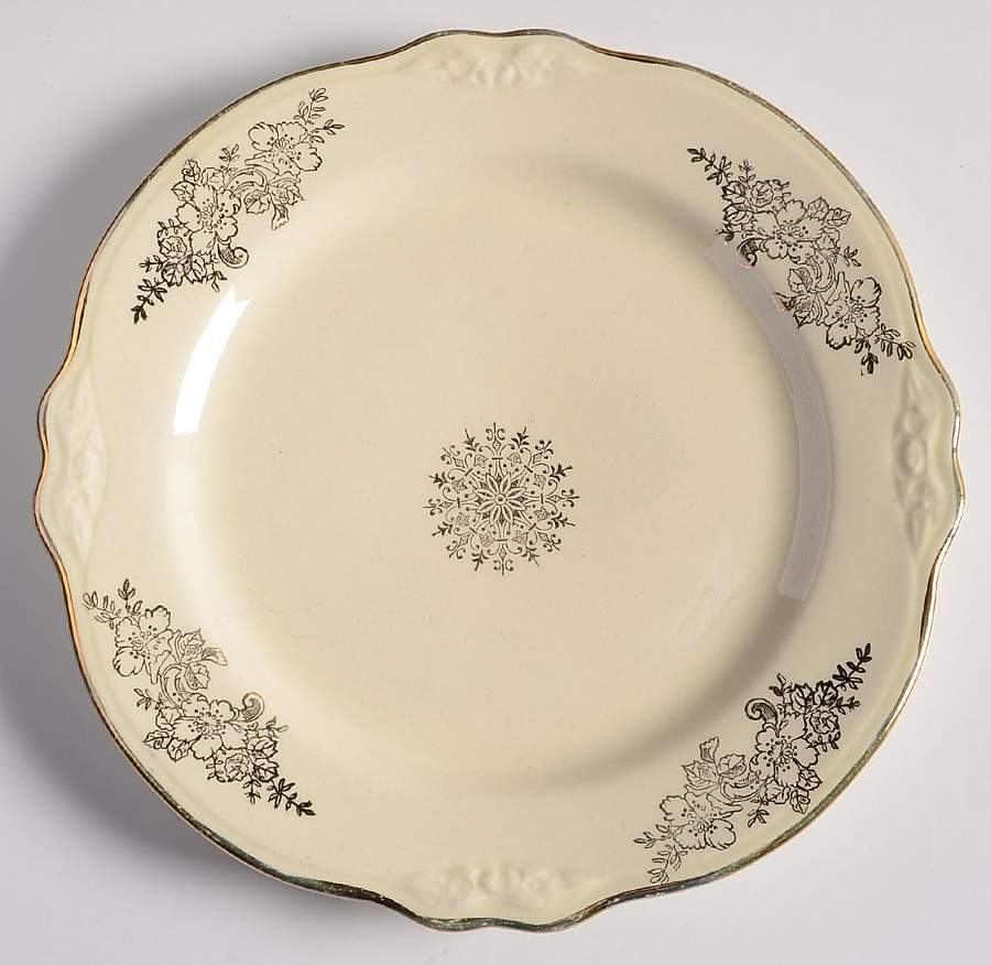 Golden Rose 2 (Virginia Rose Shape) Dessert/Pie Plate by Homer Laughlin -1