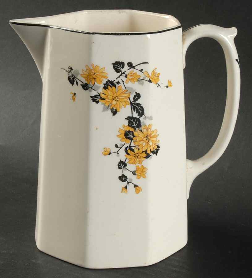 Golden Rose (Yellow Floral) 36 Oz Pitcher by Homer Laughlin -1