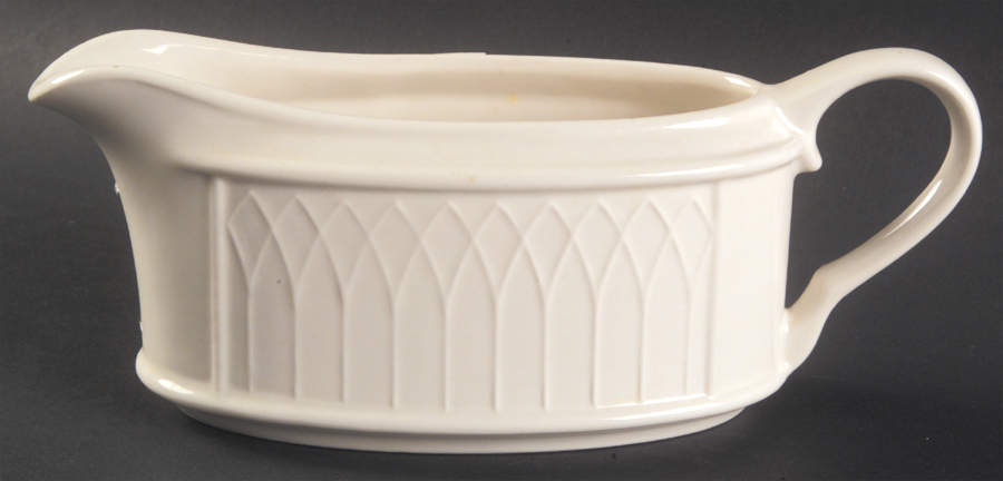 Gothic (Wide Rim) Gravy Boat by Homer Laughlin -1