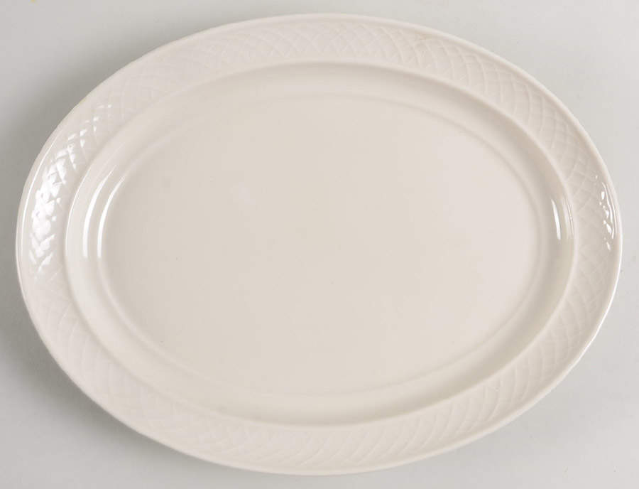 Gothic (Wide Rim) 11" Oval Serving Platter by Homer Laughlin -1