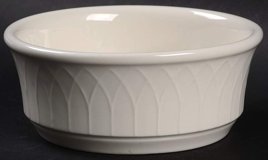 Gothic (Wide Rim) Fruit/Dessert (Sauce) Bowl by Homer Laughlin -1