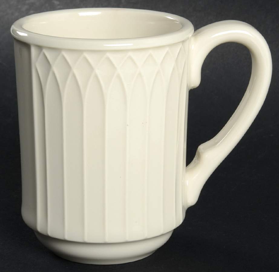 Gothic (Wide Rim) Mug by Homer Laughlin -1