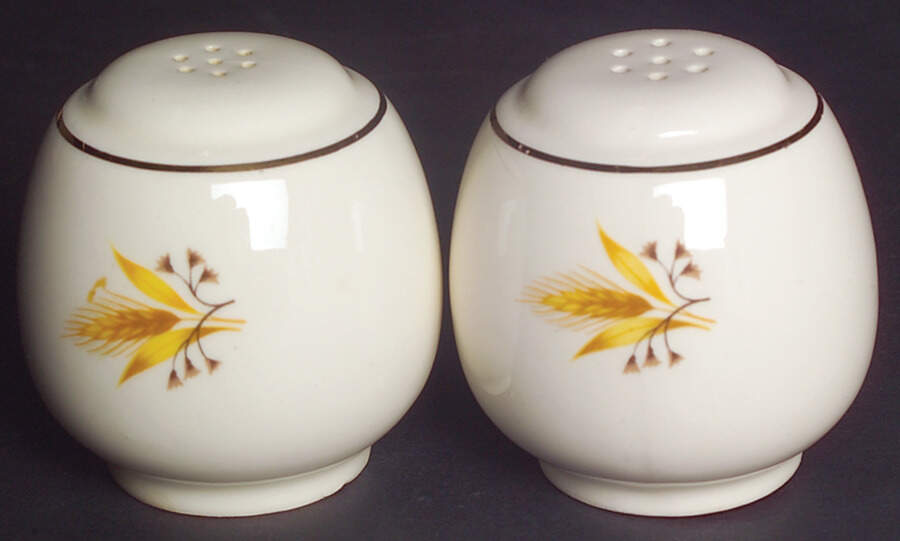 Golden Wheat (Rhythm Shape) Salt & Pepper Set by Homer Laughlin -1
