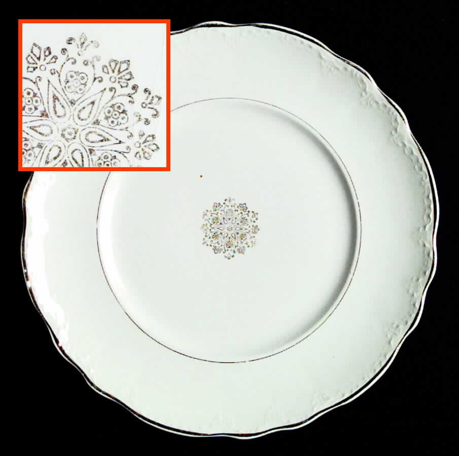 H107 Dinner Plate by Homer Laughlin -1