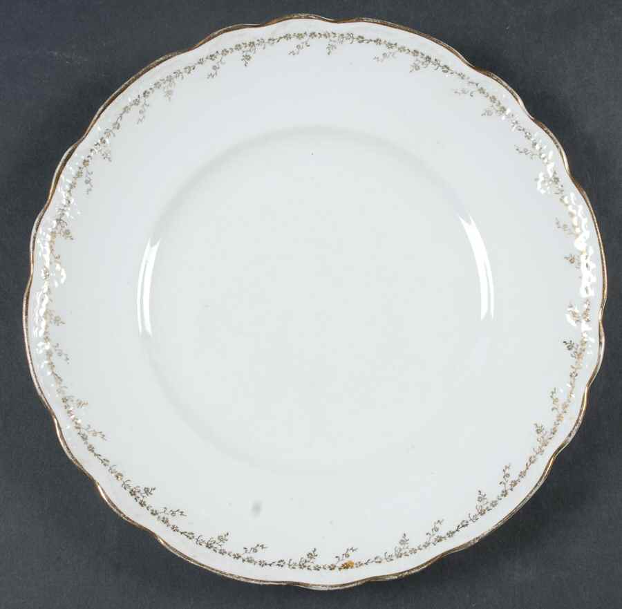 H111 Luncheon Plate by Homer Laughlin -1
