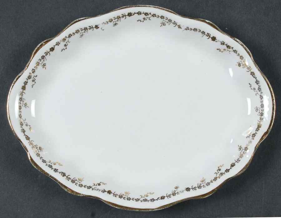 H111 13" Oval Serving Platter by Homer Laughlin -1