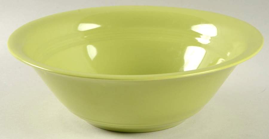 Harlequin Chartreuse 8" Round Vegetable Bowl by Homer Laughlin -1