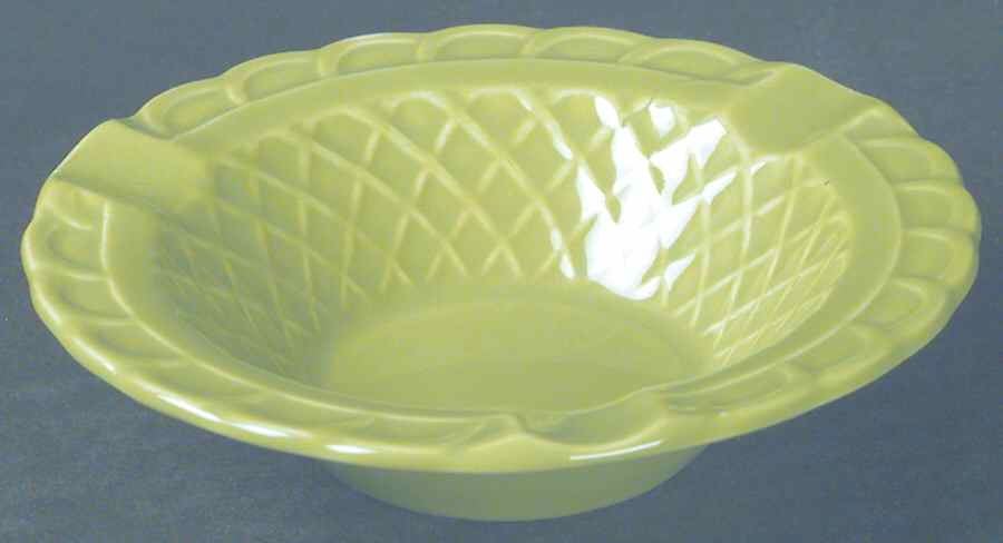 Harlequin Chartreuse 4" Ashtray by Homer Laughlin -1