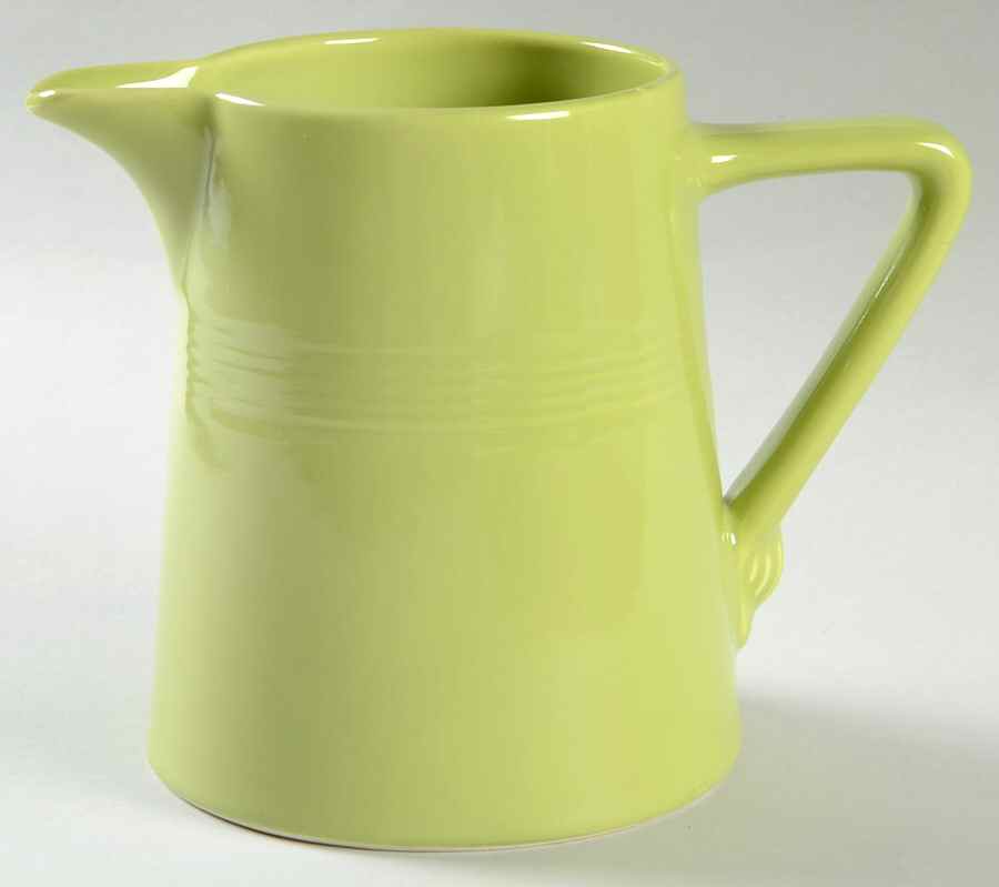 Harlequin Chartreuse 24 Oz Pitcher by Homer Laughlin -1