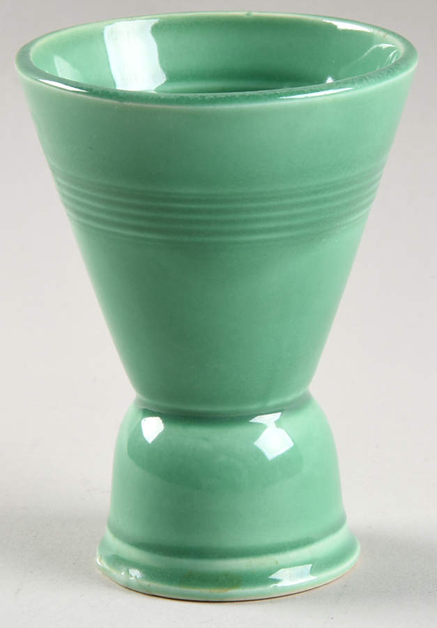 Harlequin Light Green Double Egg Cup by Homer Laughlin -1