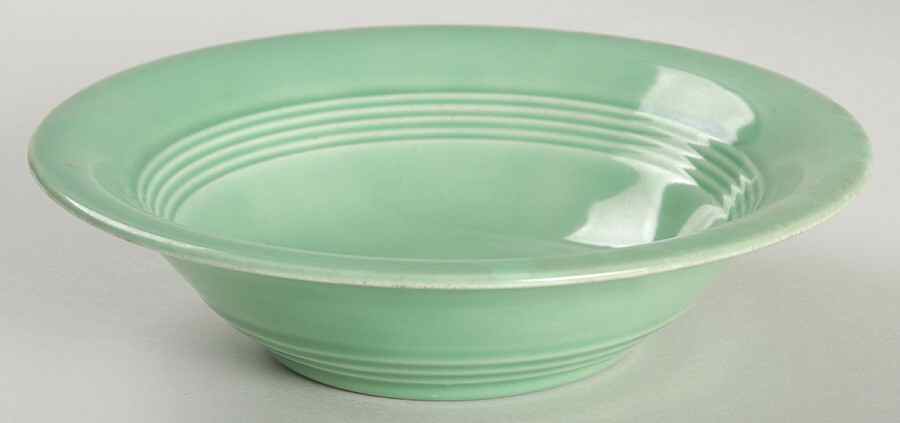Harlequin Light Green Fruit/Dessert (Sauce) Bowl by Homer Laughlin -1