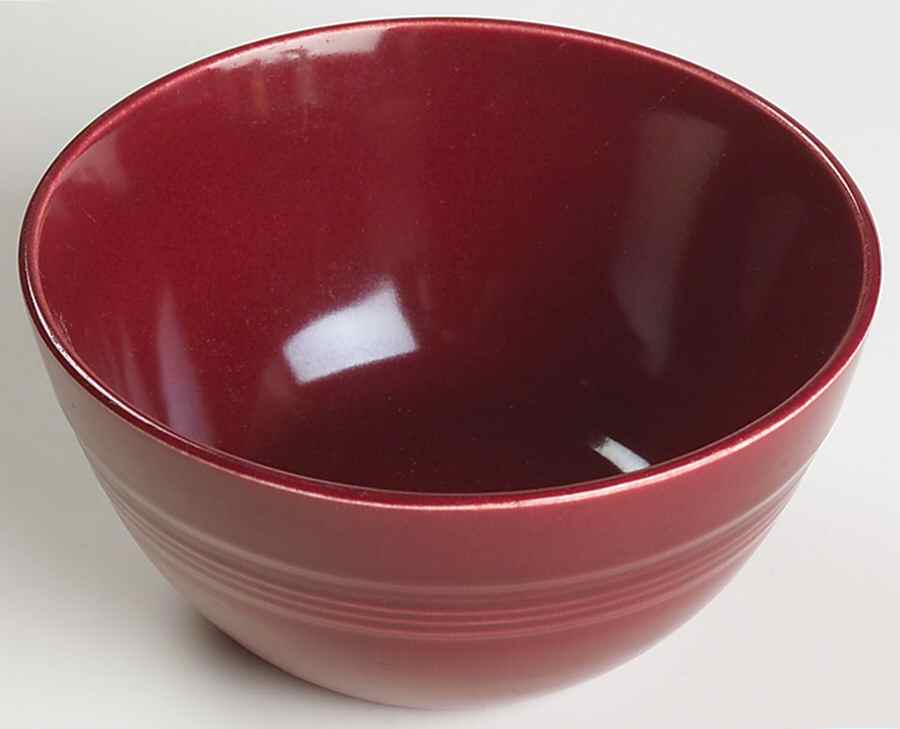 Harlequin Maroon Cranberry 36s Bowl by Homer Laughlin -1