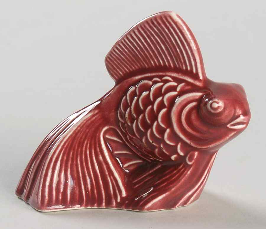 Harlequin Maroon Fish Figurine by Homer Laughlin -1