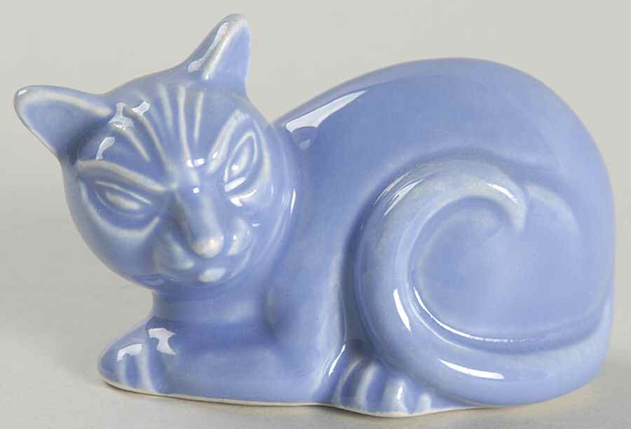 Harlequin Mauve Blue Cat Figurine by Homer Laughlin -1