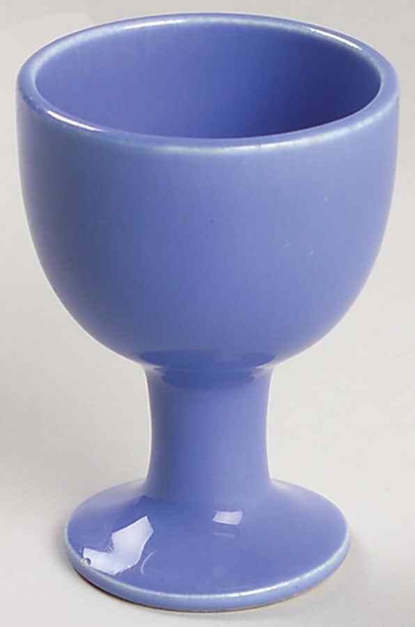 Harlequin Mauve Blue Single Egg Cup by Homer Laughlin -1