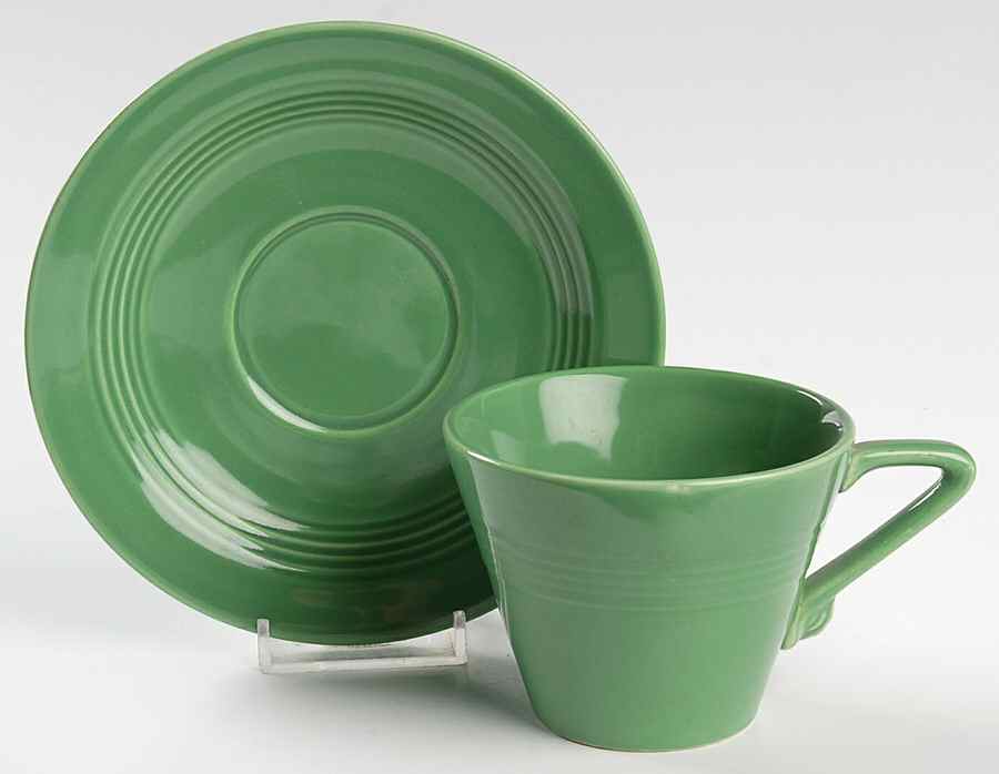 Harlequin Medium Green (Newer) Flat Cup & Saucer Set by Homer Laughlin -1