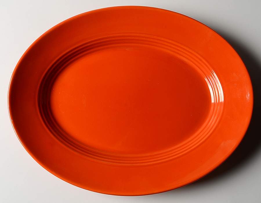 Harlequin Red 13" Oval Serving Platter by Homer Laughlin -1