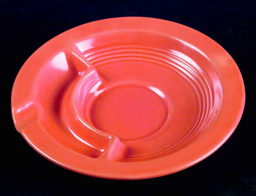 Harlequin Red Ashtray Saucer by Homer Laughlin -1