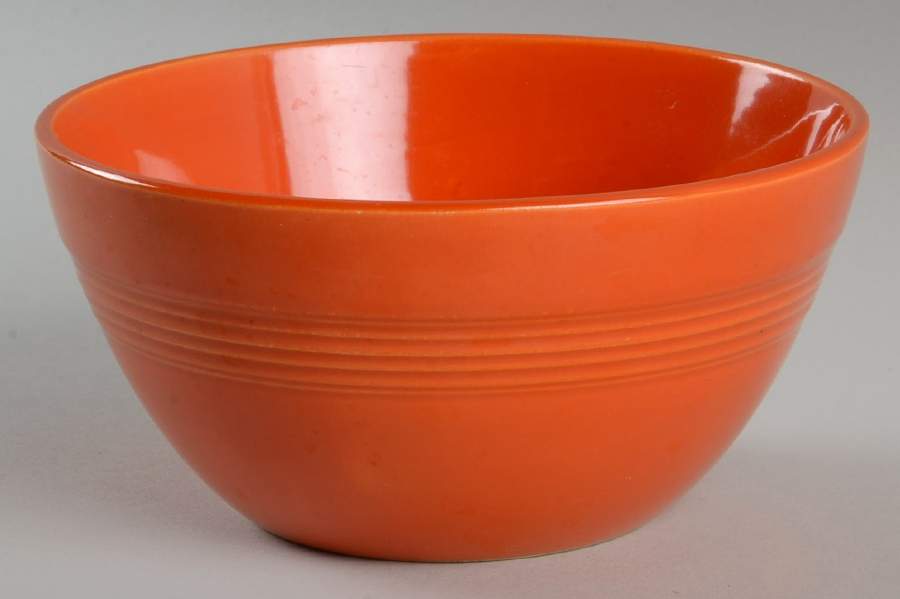Harlequin Red Cranberry 36s Bowl by Homer Laughlin -1