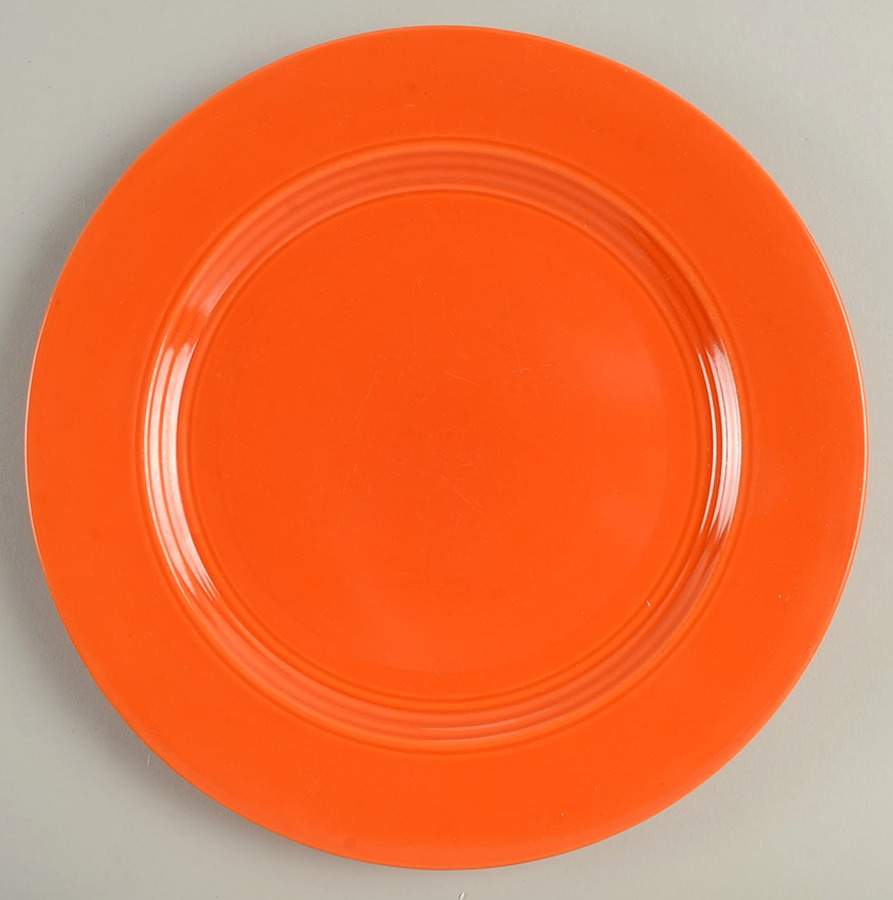 Harlequin Red Luncheon Plate by Homer Laughlin -1