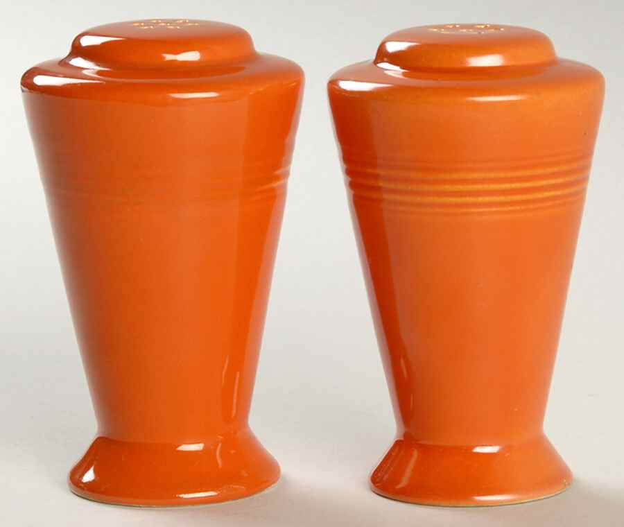 Harlequin Red Salt & Pepper Set by Homer Laughlin -1