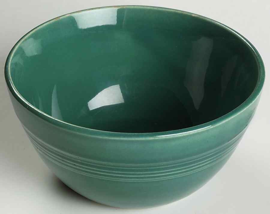Harlequin Spruce Green Cranberry 36s Bowl by Homer Laughlin -1