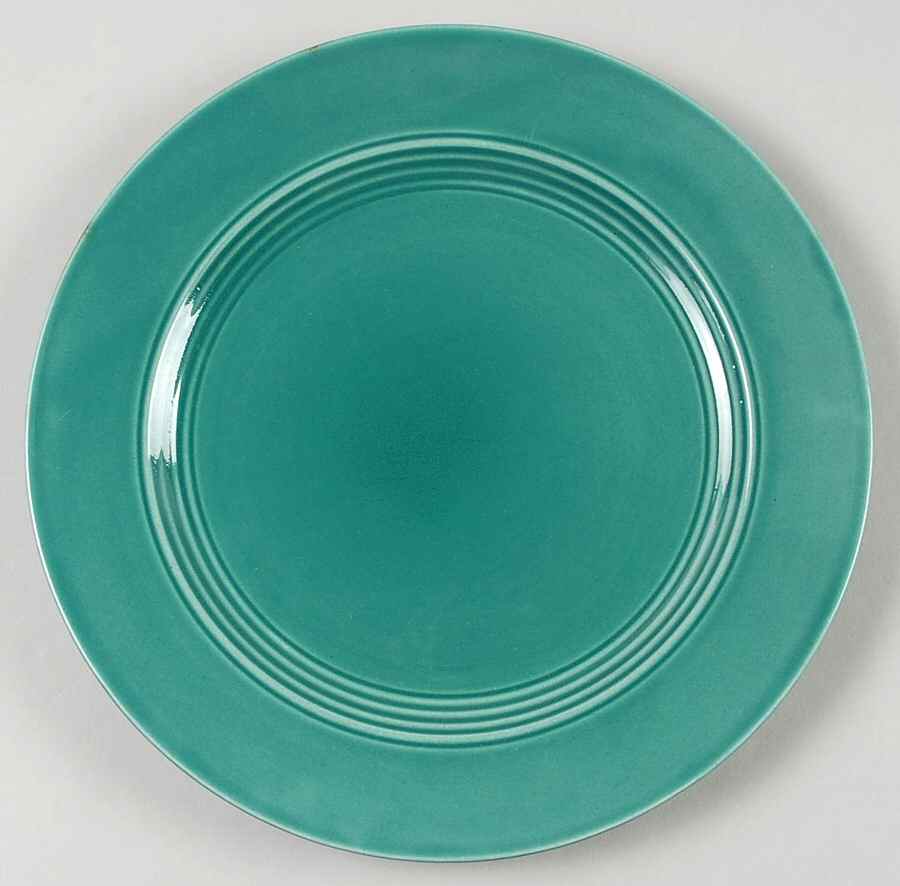 Harlequin Spruce Green Luncheon Plate by Homer Laughlin -1