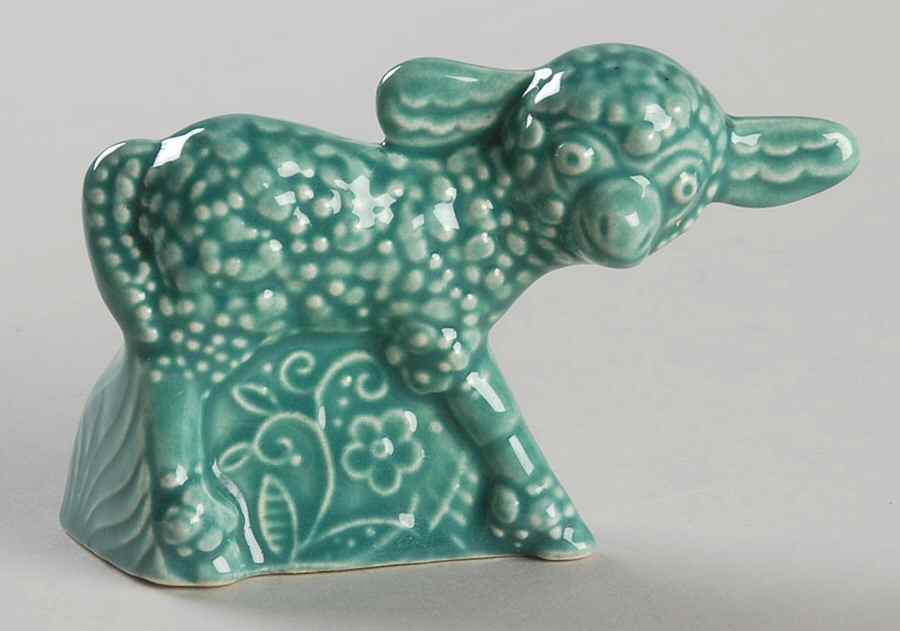 Harlequin Spruce Green Lamb Figurine by Homer Laughlin -1