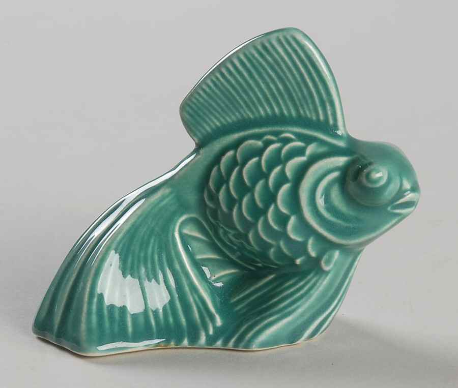 Harlequin Spruce Green Fish Figurine by Homer Laughlin -1