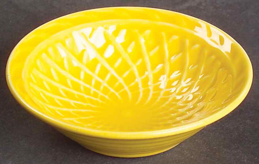 Harlequin Yellow (Older) 3" Round Nut Dish by Homer Laughlin -1