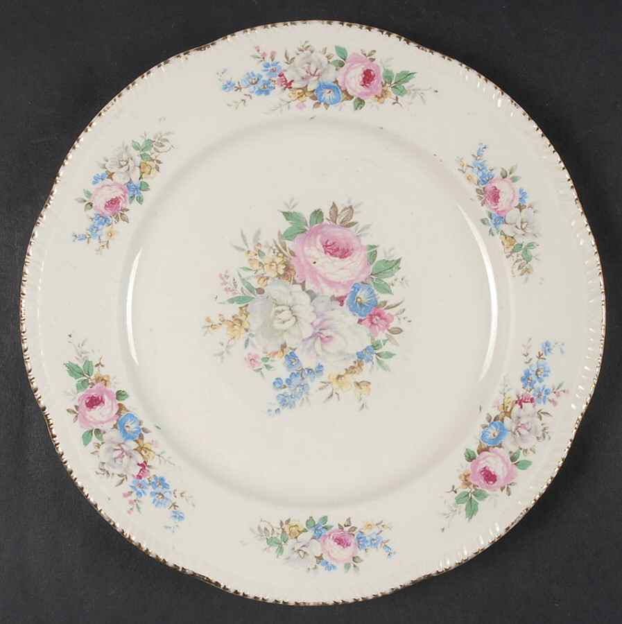 L612 Luncheon Plate by Homer Laughlin -1