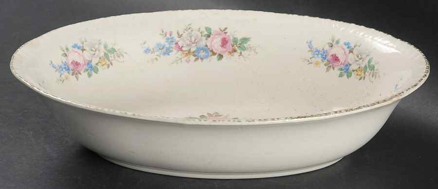 L612 9" Oval Vegetable Bowl by Homer Laughlin -1