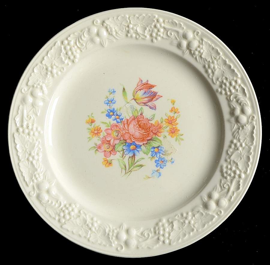 TH5 Bread & Butter Plate by Homer Laughlin -1